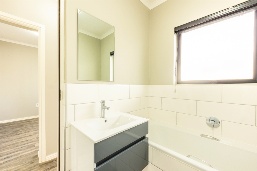 2 Bedroom Property for Sale in Haasendal Western Cape
